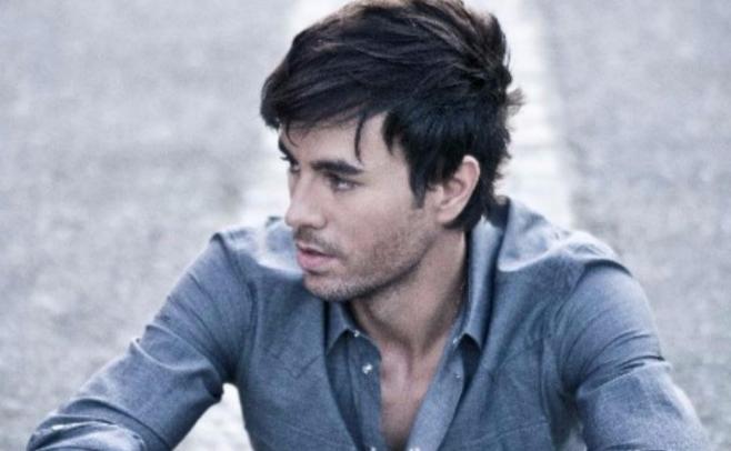 Enrique Iglesias, disco de platino en España con "El baño"